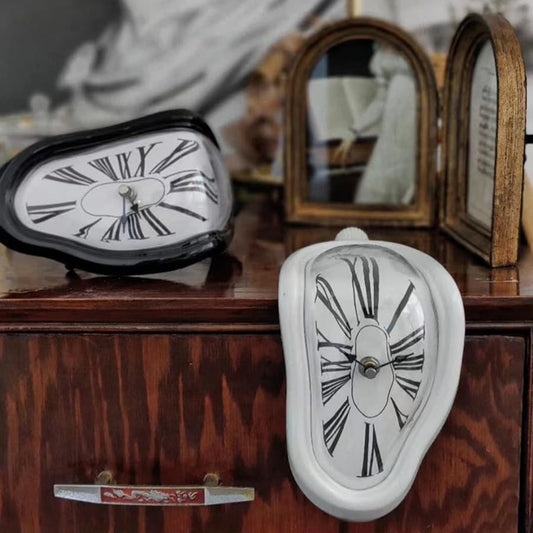 Melting Clock Dali Melted Clock Gift Decor Art Inspired Wall Clock Twisted Shelf Hanging Surrealist for Decorative Shop Office Home Desk Roman (Antique Gold)