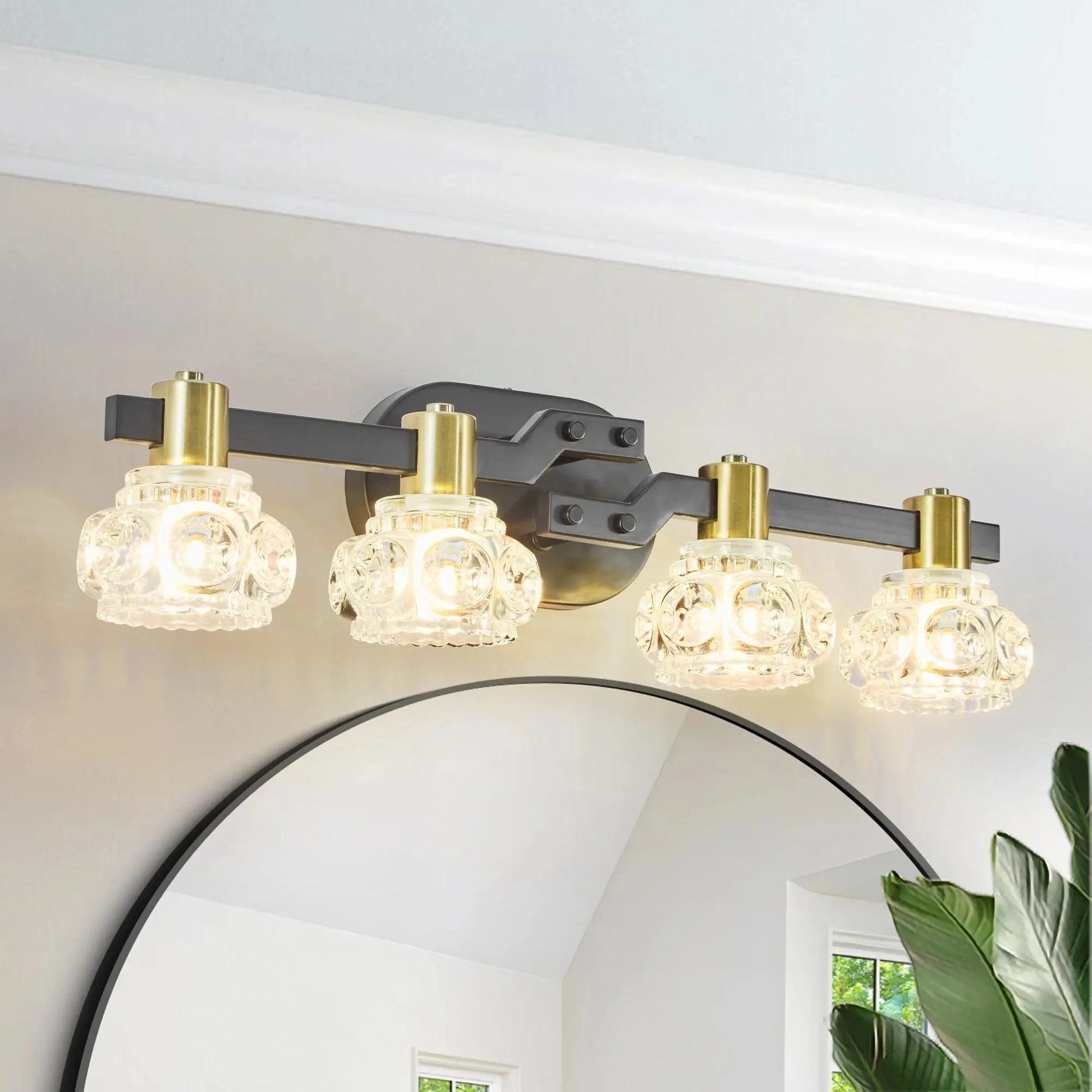 Vintage Wall Sconce with Clear Crystal Shades comfydesigners