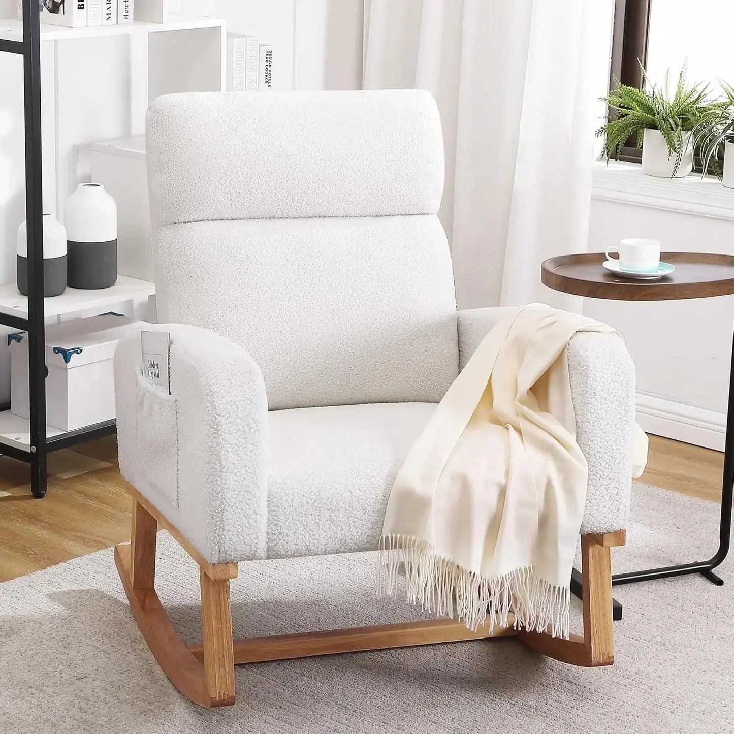 Sherpa Nursery Glider Rocking Chair with Pockets comfydesigners