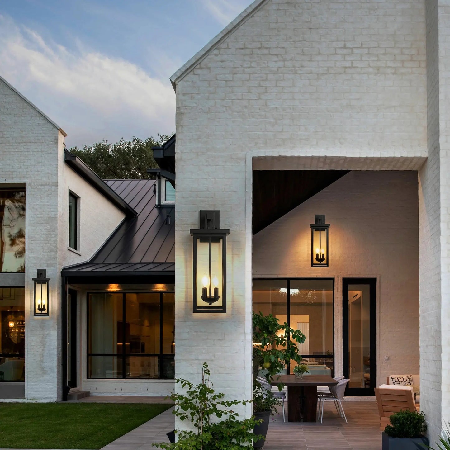 Weatherproof Outdoor Wall Lantern with Dusk to Dawn Sensor comfydesigners